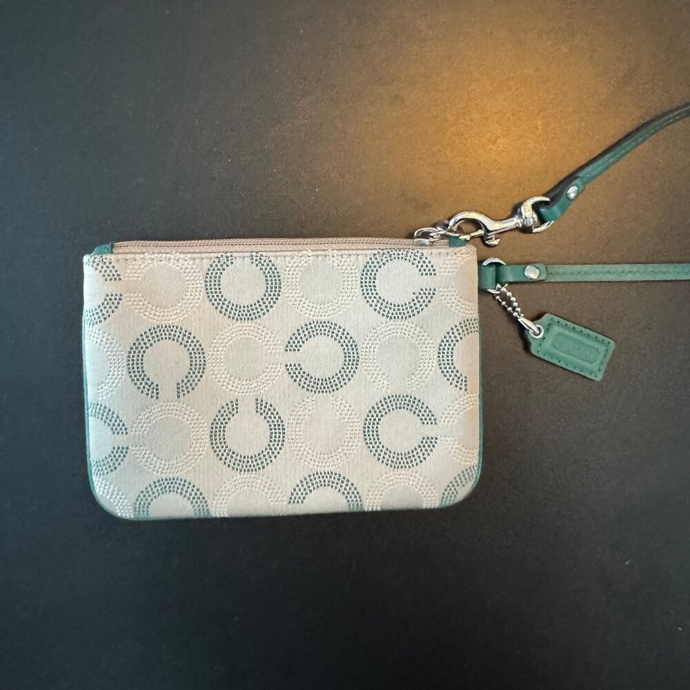 COACH – Ashley Dotted OP Small Wristlet/Clutch/Wallet F49460 - Picture 3 of 8
